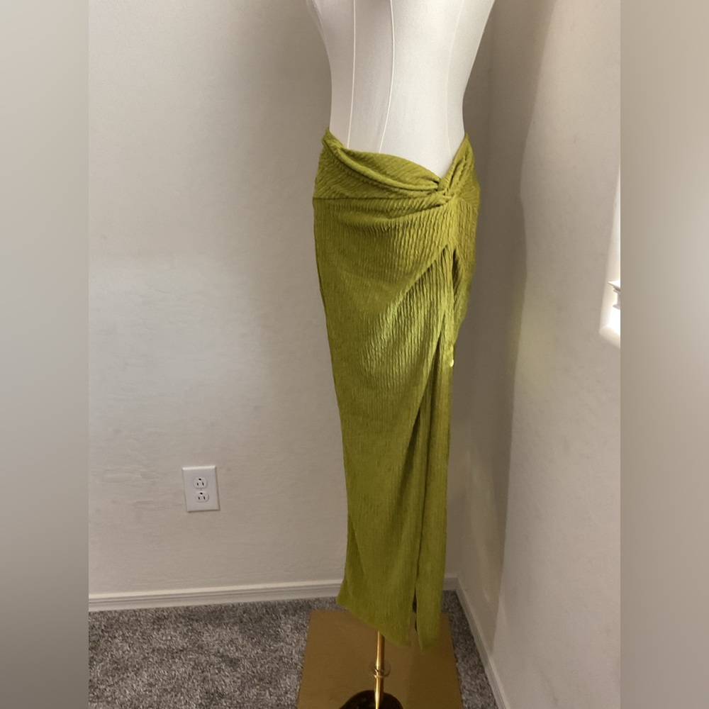 Green Pleated Maxi Skirt